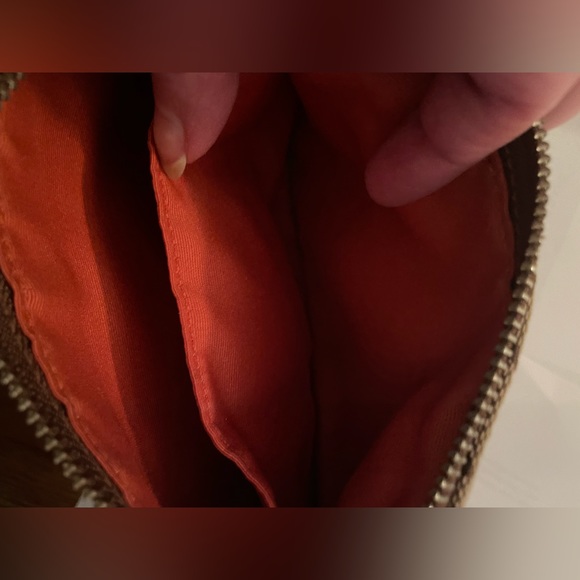 Vintage Coach wristlet with added unbranded chain to make it acrossbody - Picture 6 of 11